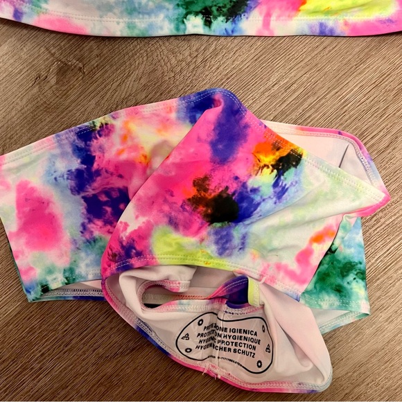 Tie Dye Bikini Set E4 - Picture 2 of 5